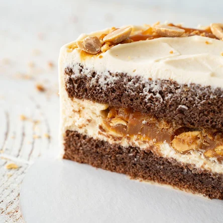 Торт Сникерс